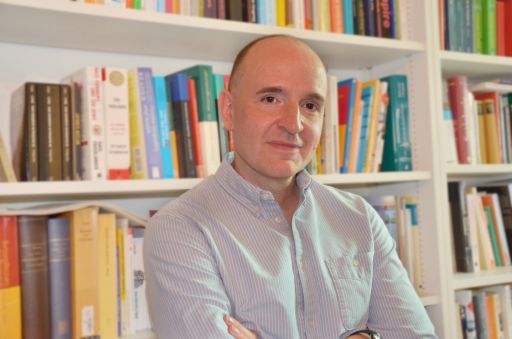 Prof. Dr. Ullrich Bauer (Photo)
