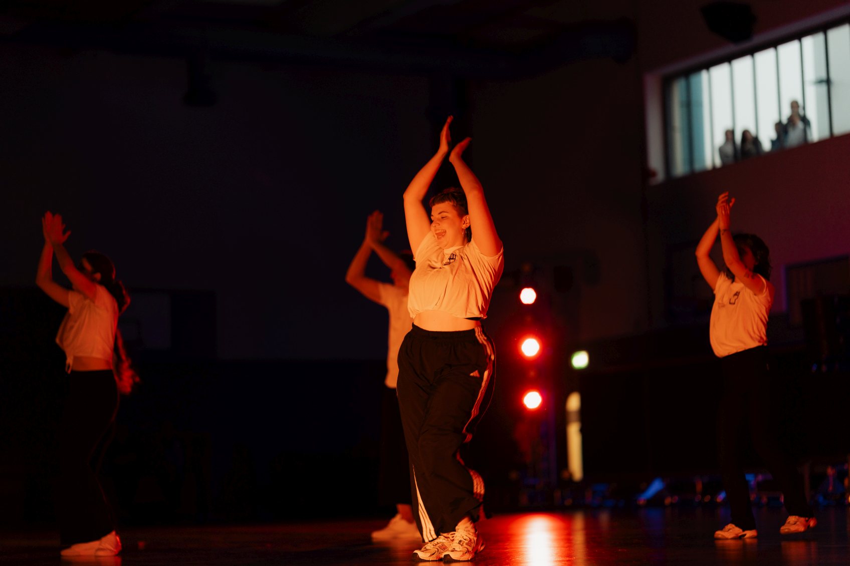 Jonglieren mit Stäben