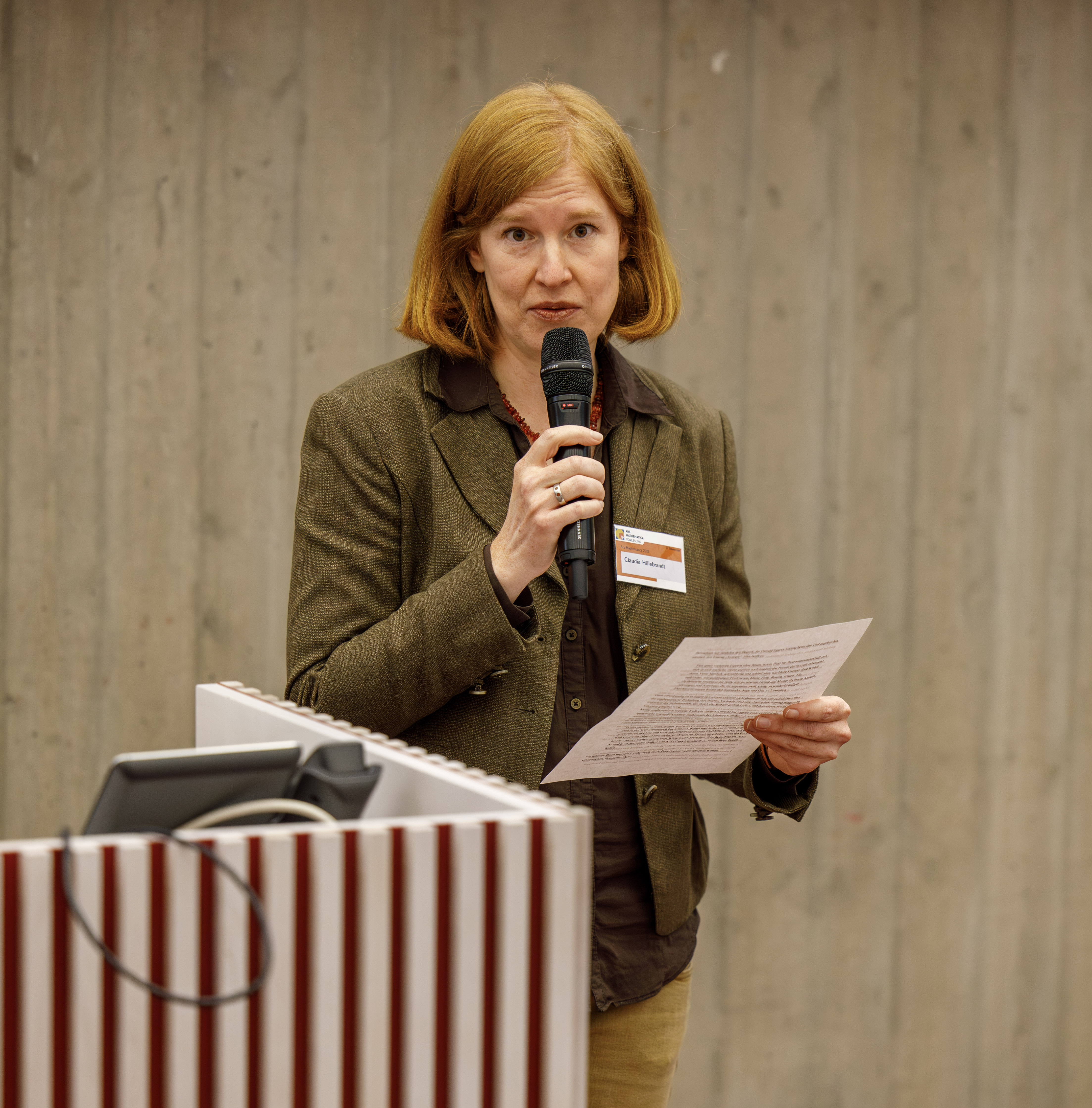 Prof. Dr. Claudia Hillebrandt, Universität Bielefeld