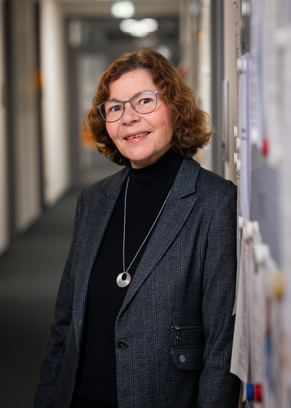 Prof.in Dr. Anna-Maria Kamin  (Photo)