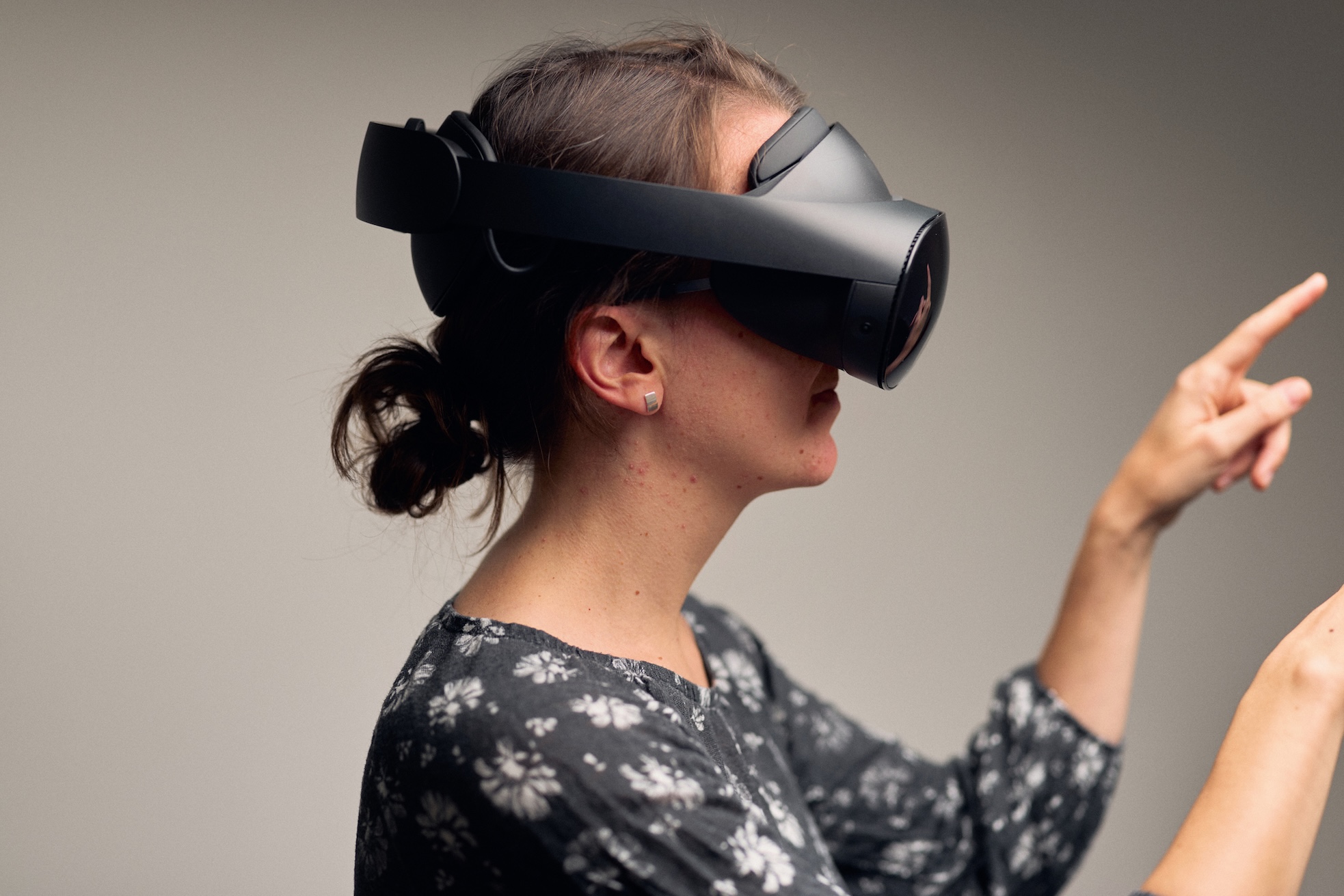 Mitarbeitende mit Brille