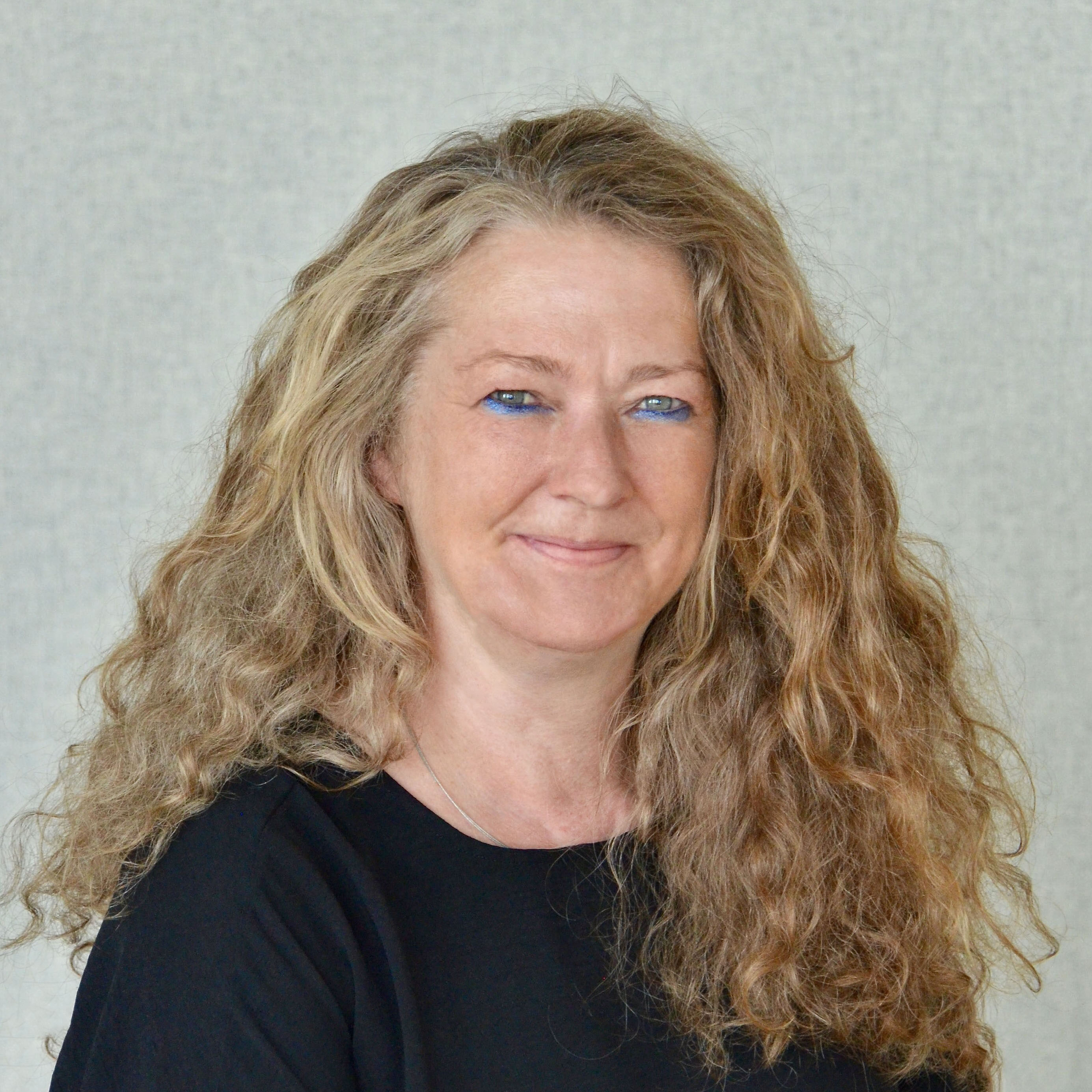 Portraitfoto von Stephanie Rottmann