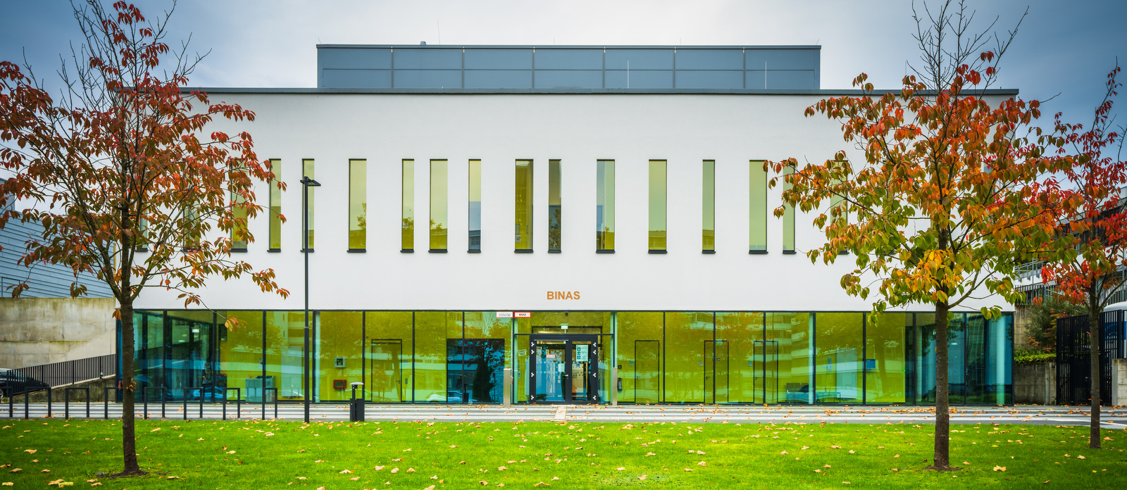 image of the lab building XPhy