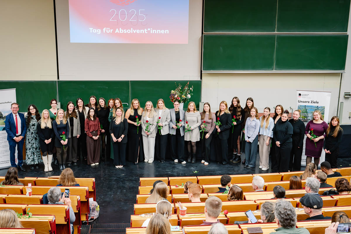 Absolvent*innentag 2025 - Bachelorabsolvent*innen 2025