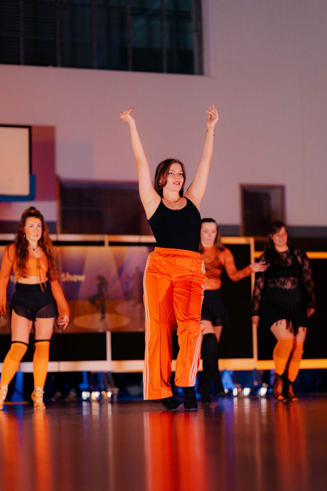 Jonglieren mit Stäben