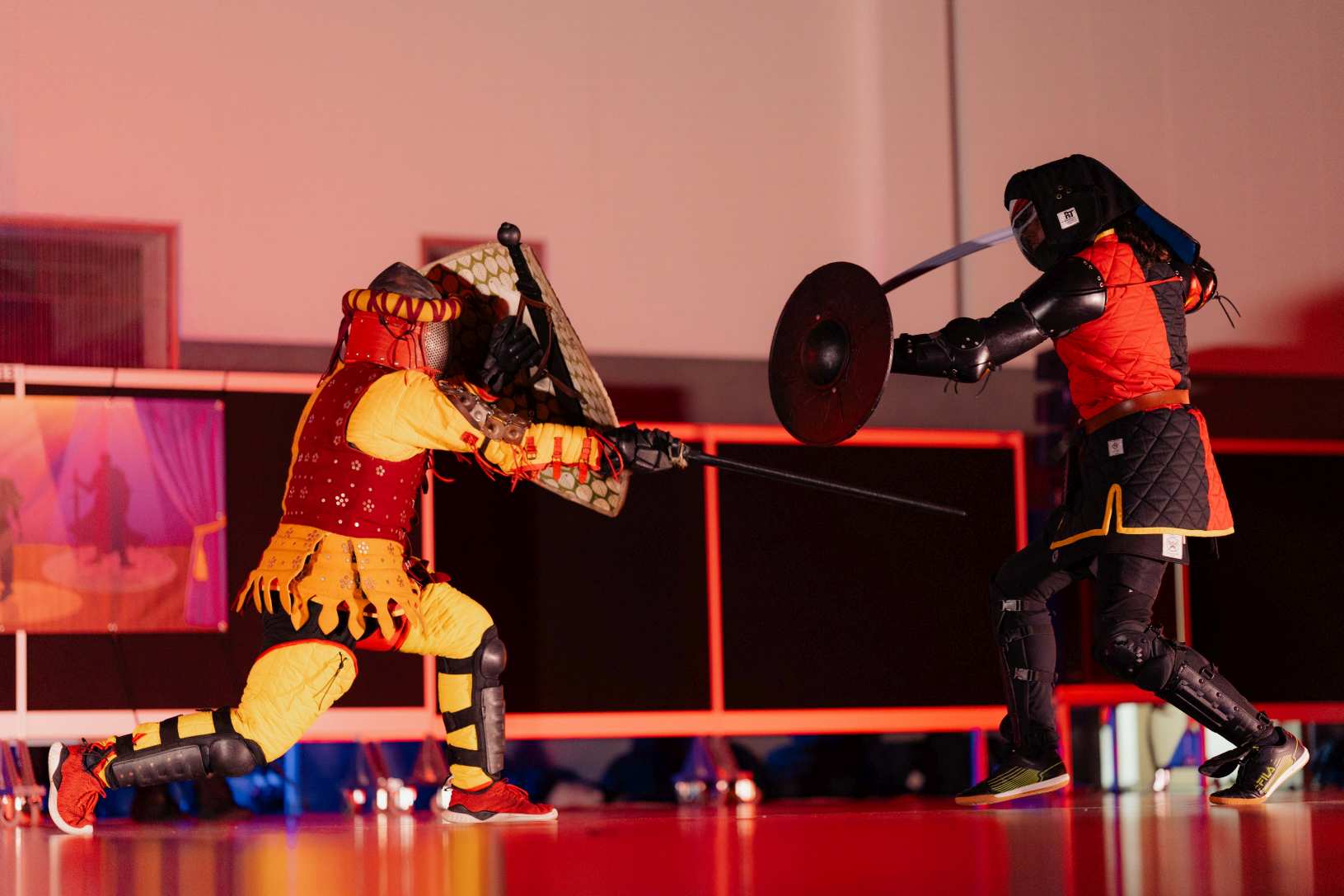 Jonglieren mit Stäben