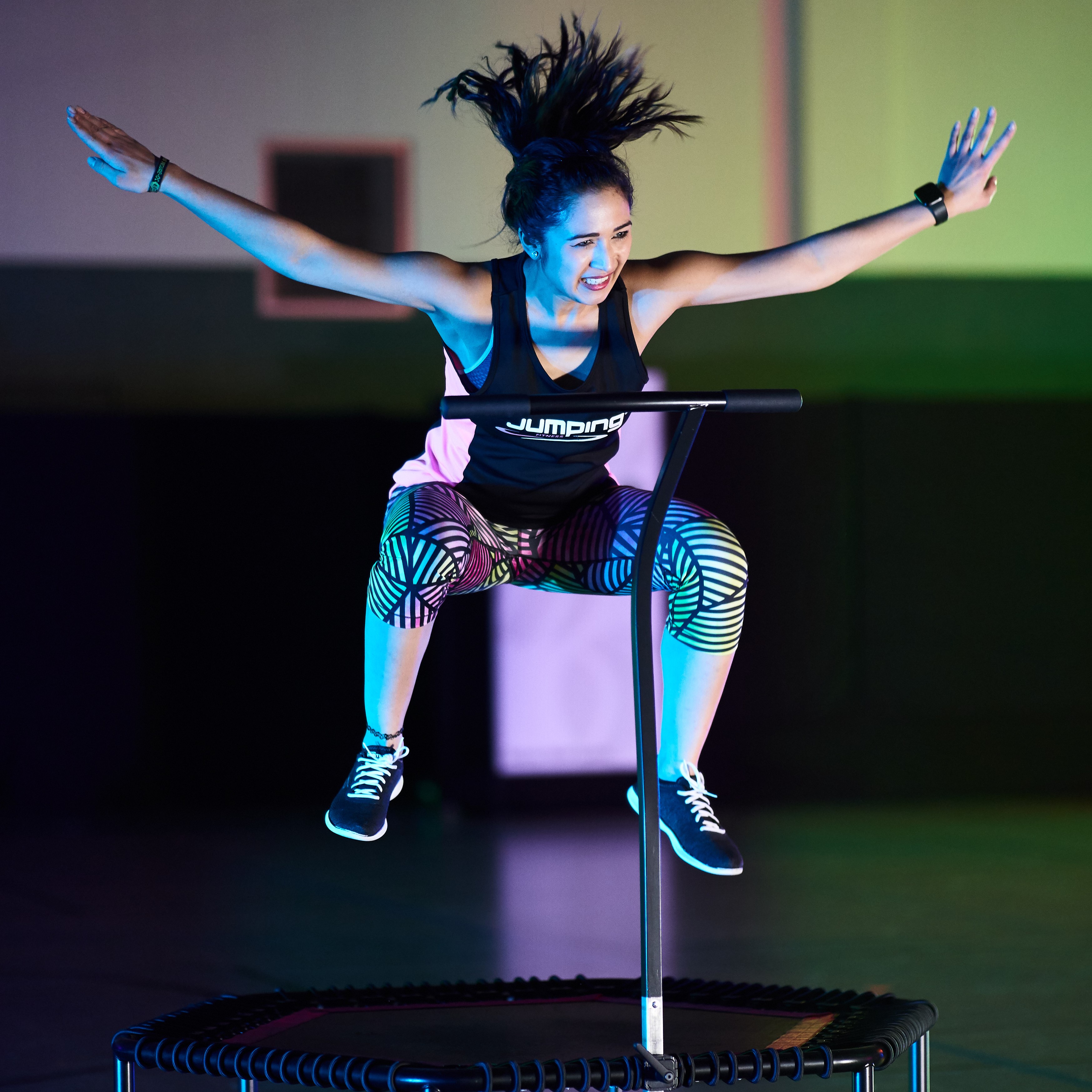 Sprung auf einem Jumping Fitness Trampolin