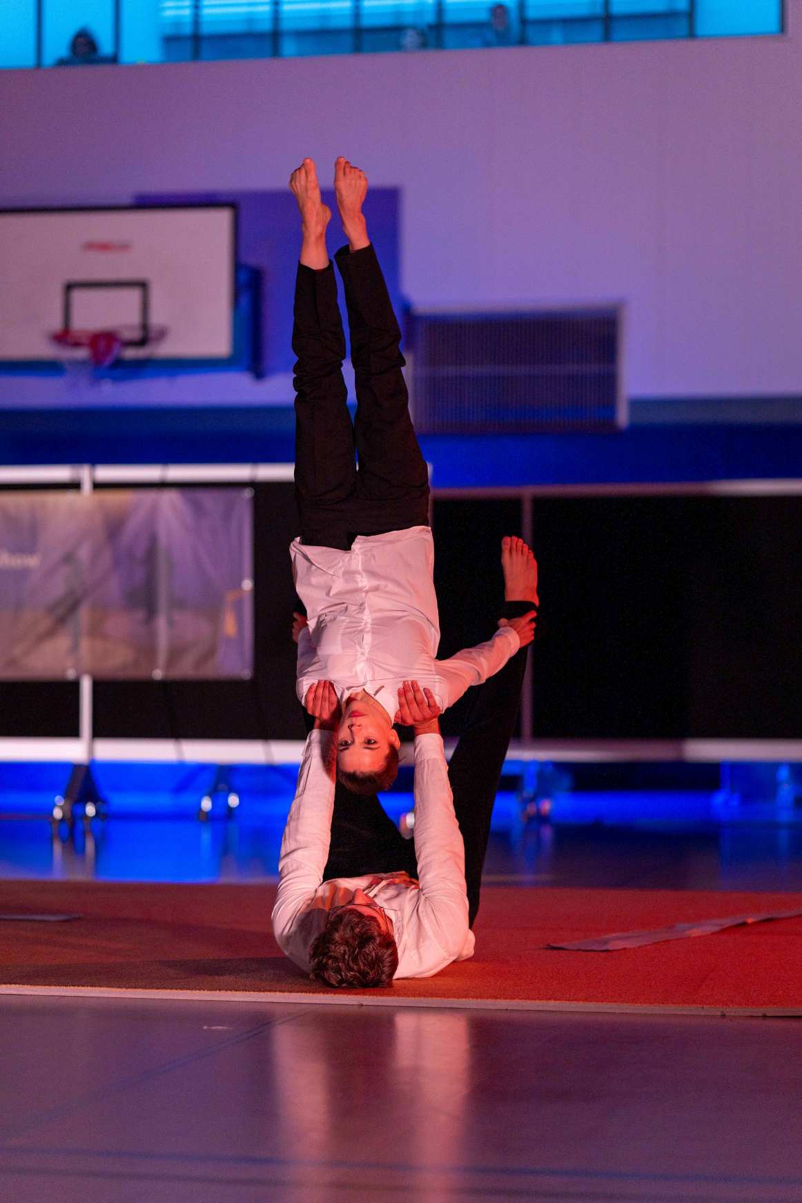 Jonglieren mit Stäben