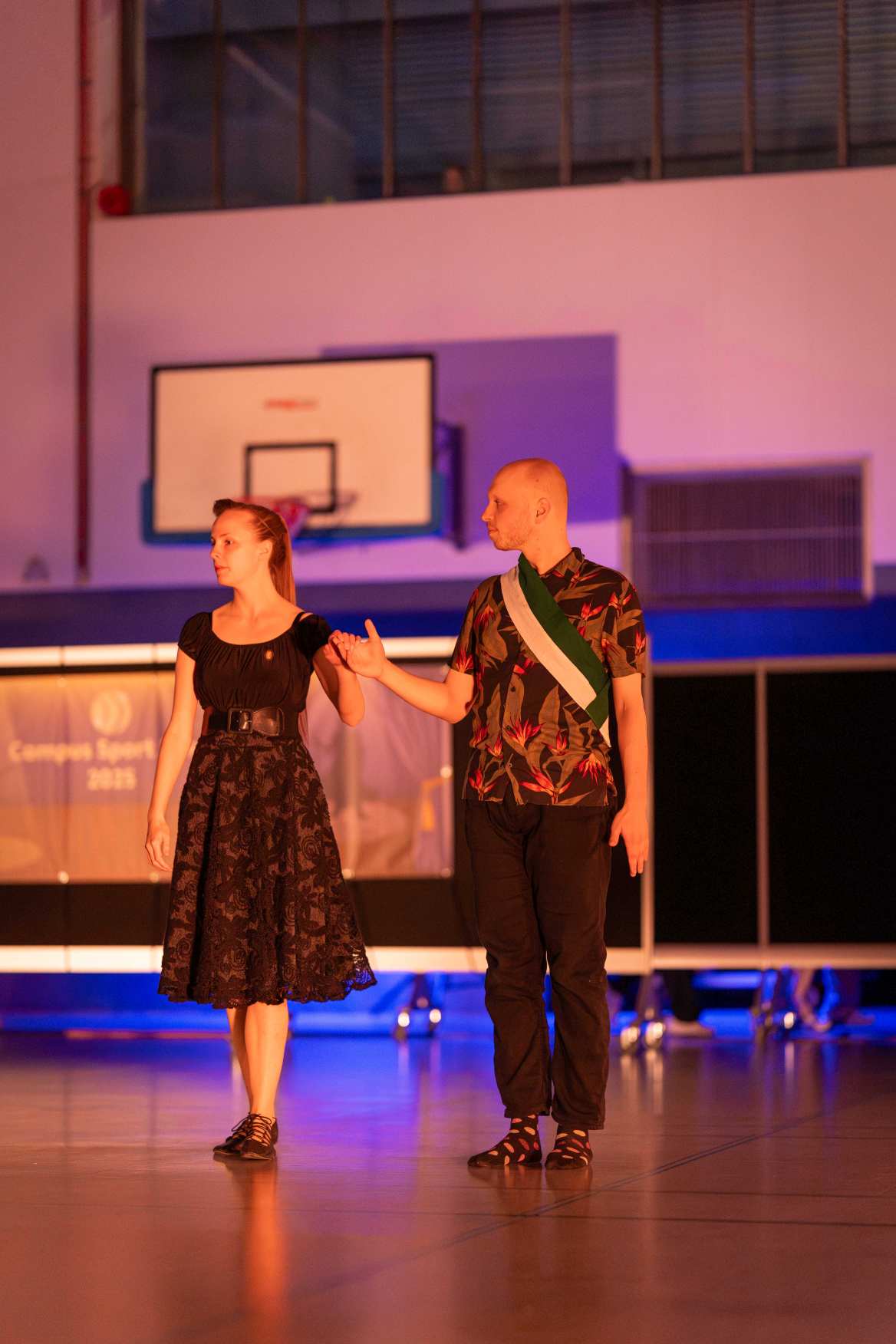 Jonglieren mit Stäben