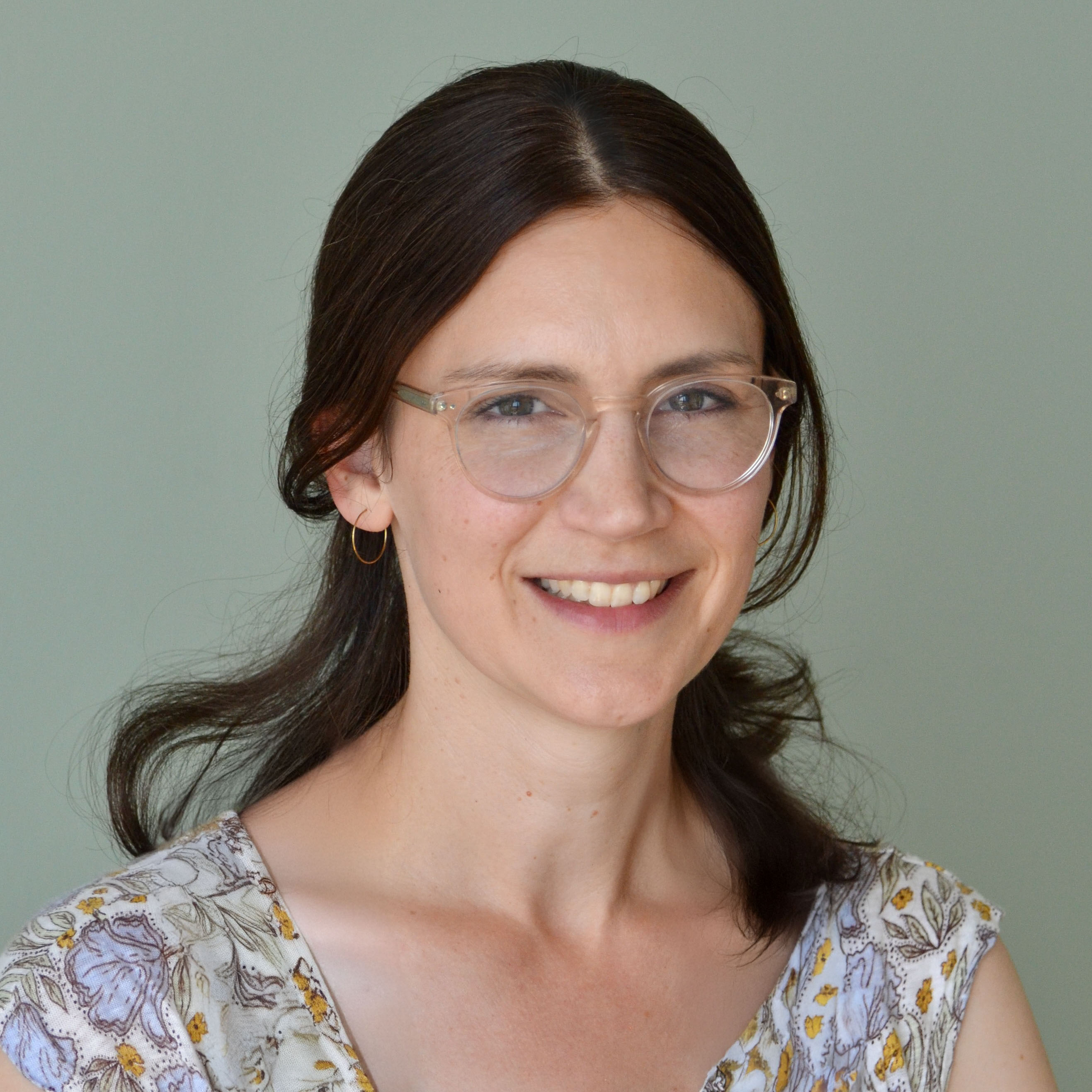 Portraitfoto von Dr. Lisa Illies