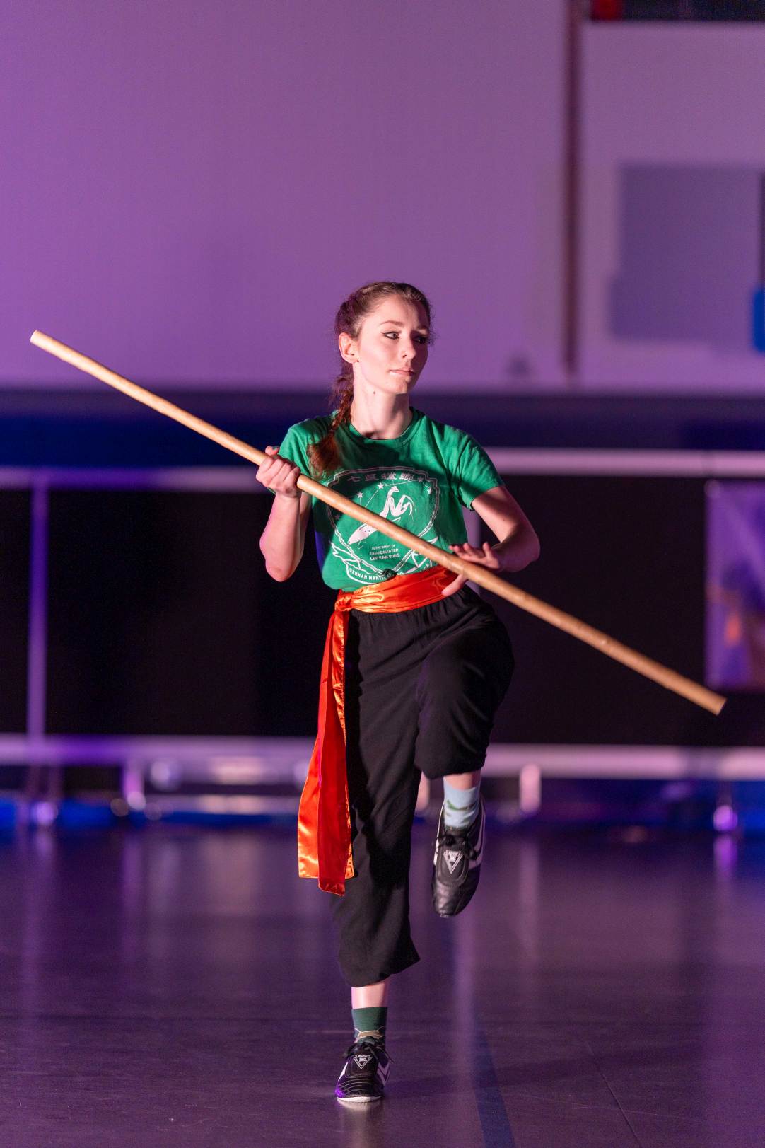 Jonglieren mit Stäben