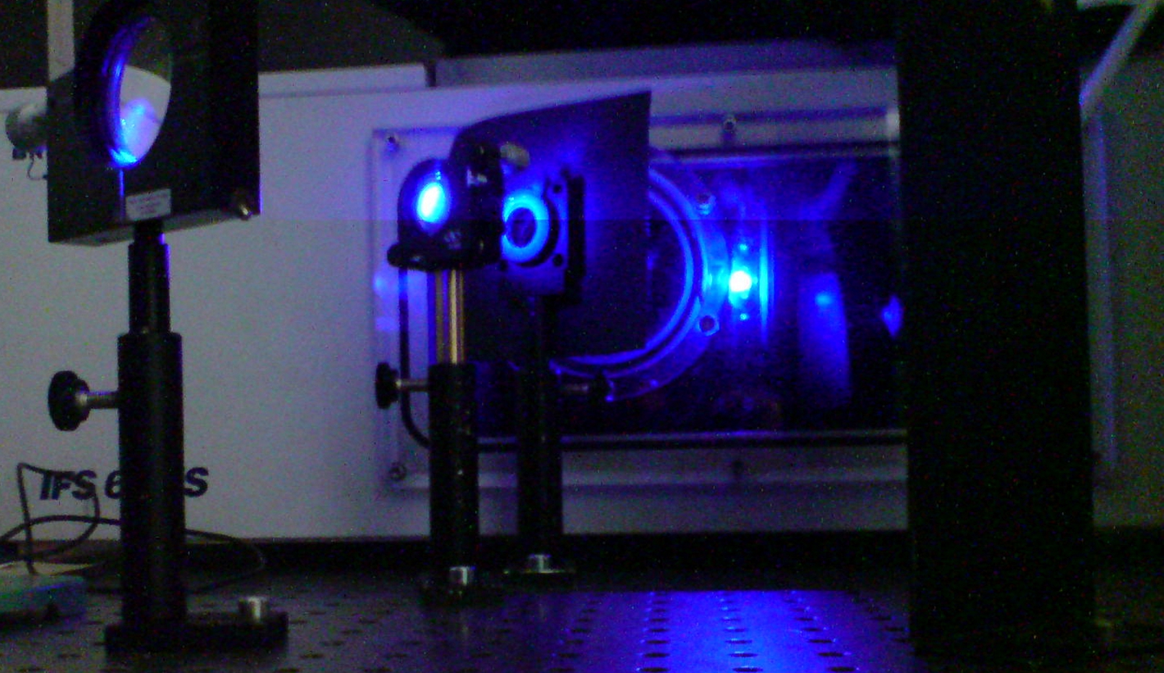 Laser spot on infrared spectrometer