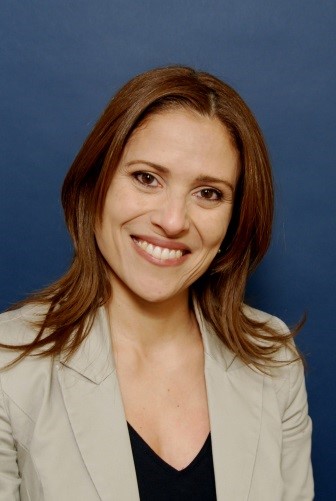 Dr. Ana Mazur