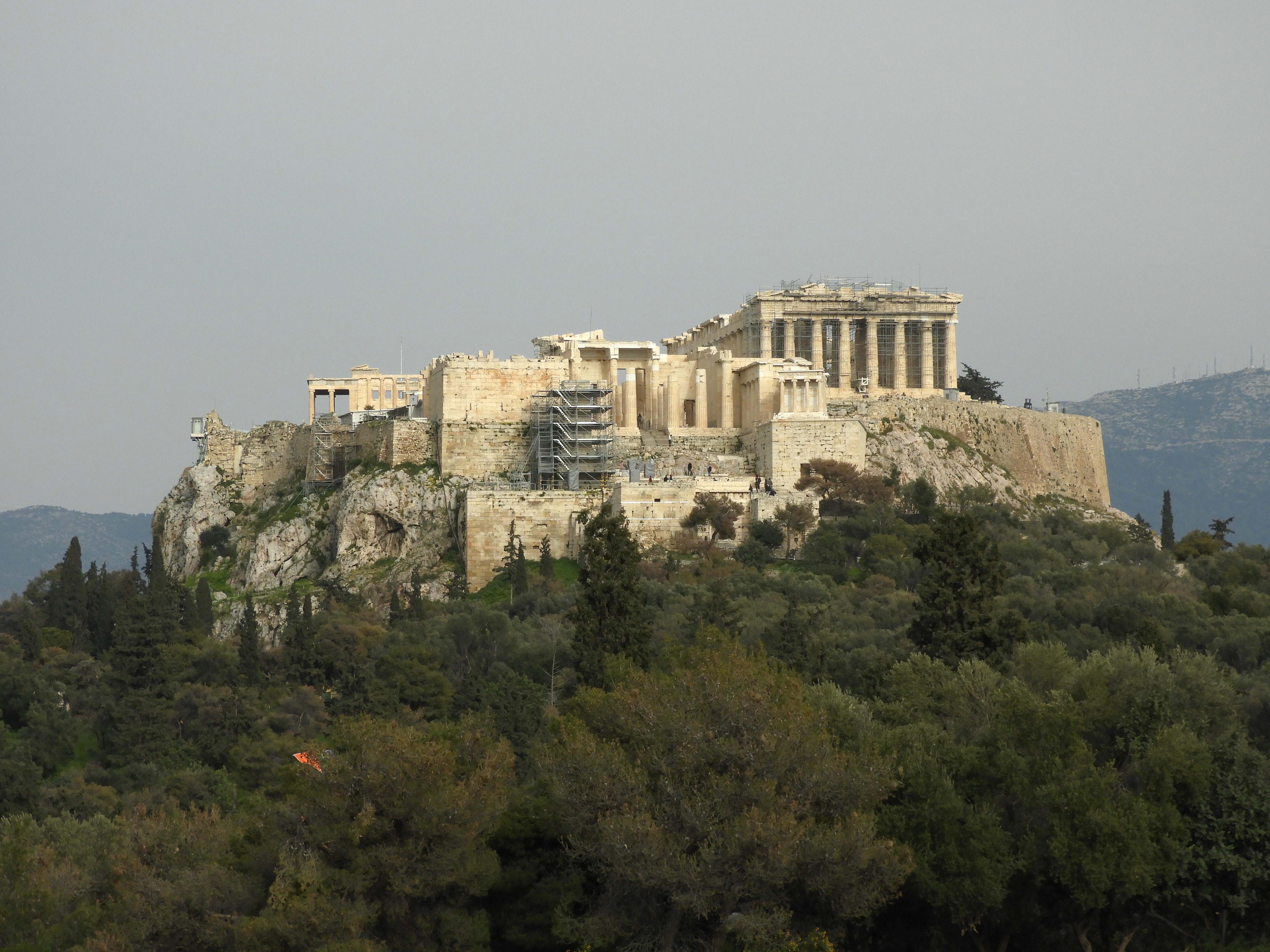 Blick auf die Akropolis [Foto: Kevin Reese].