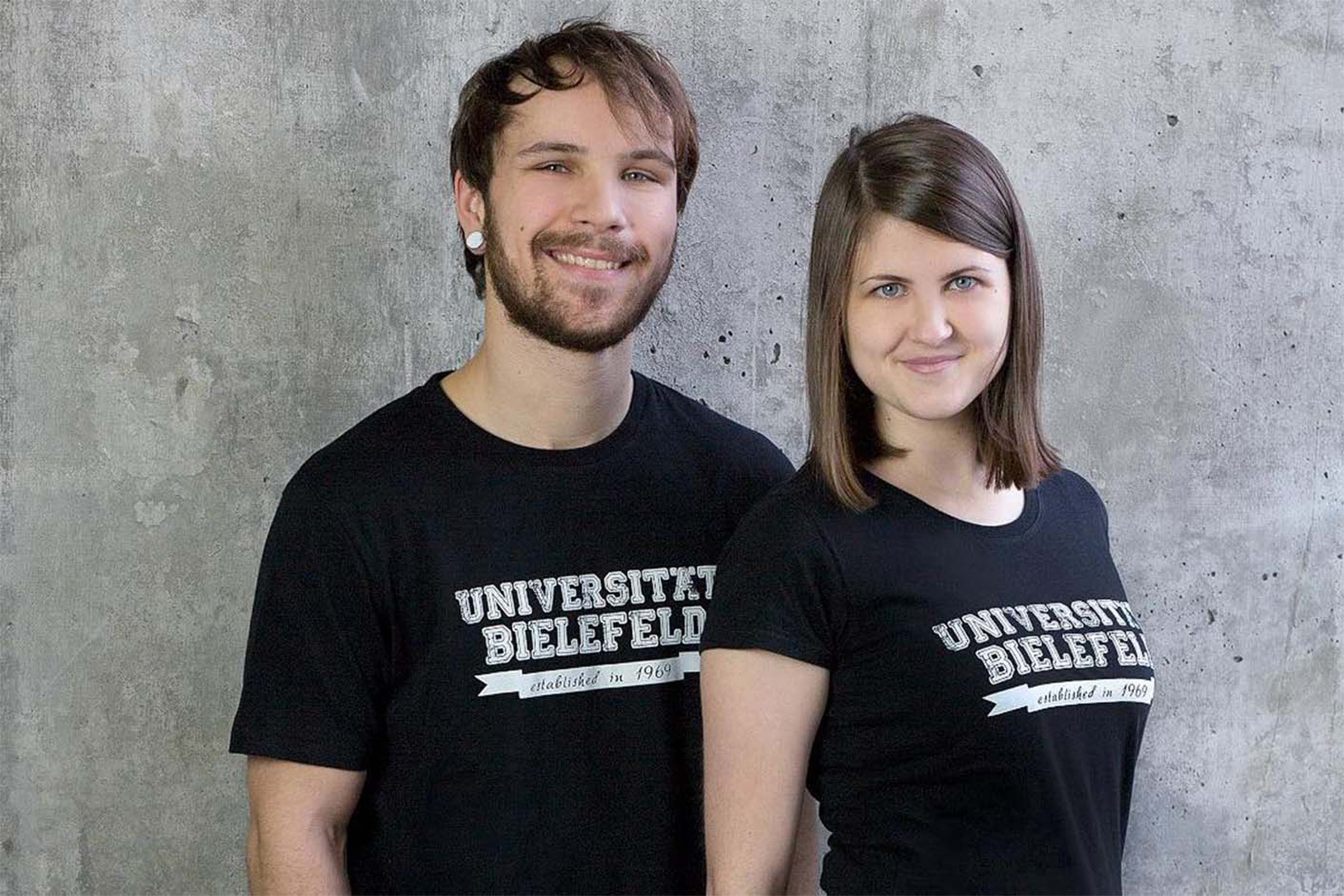 Shirts in Schwarz